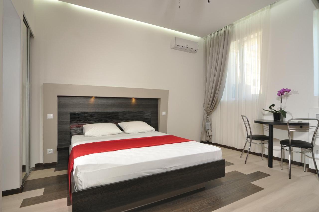 Dayflat On Mykhailivs'ka Apartment *