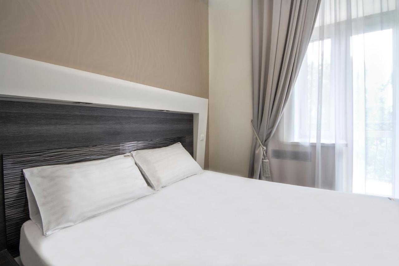 Apartment Dayflat On Mykhailivs'ka Kiew