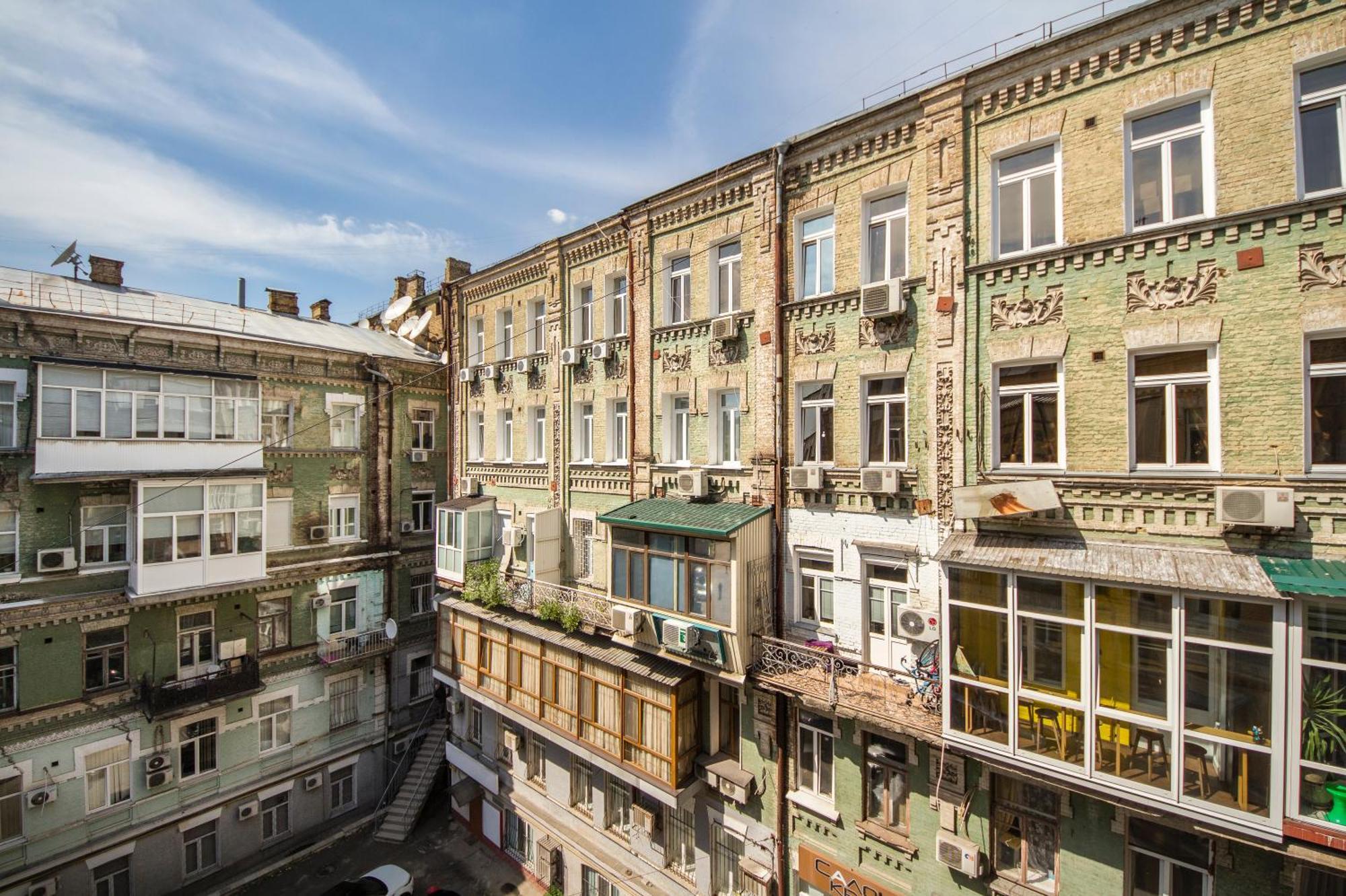 Dayflat On Mykhailivs'ka